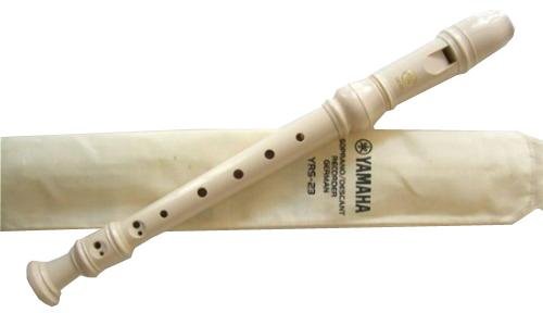 FLAUTA DOCE YAMAHA GERMAN YRS-23G